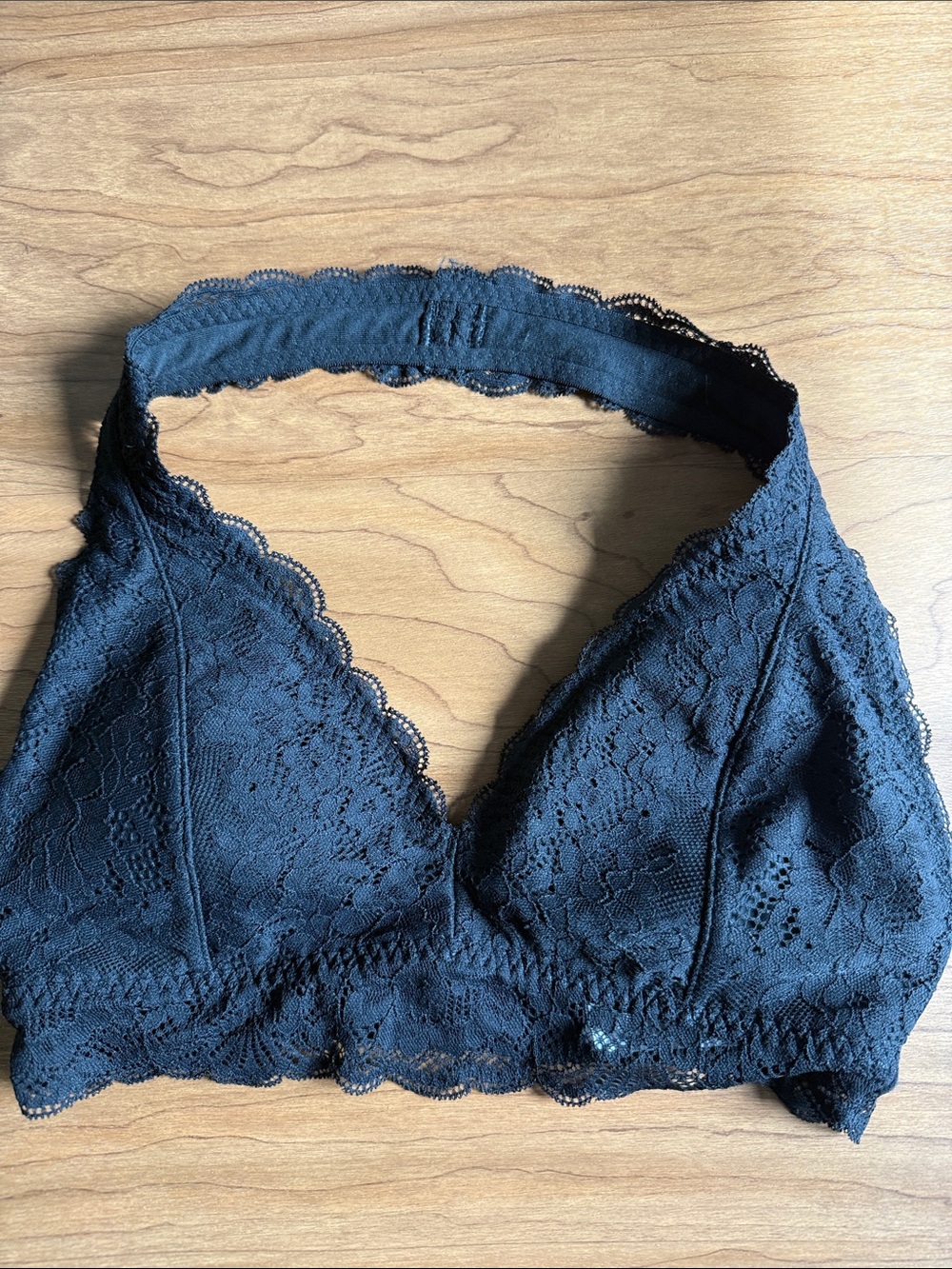 Hollister Black Lace Halter Bralette XS Feminine